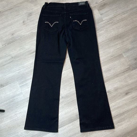 levis perfectly slimming 512 bootcut Size 10 Short - Picture 6 of 7